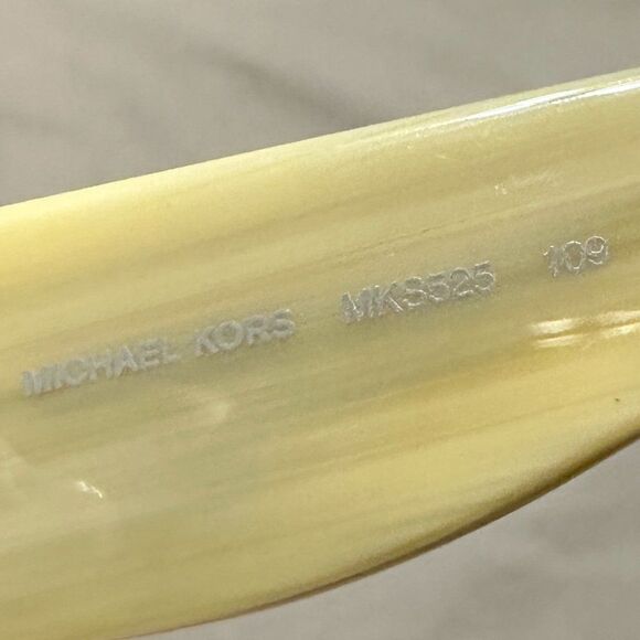 AUTHENTIC NWOT Michael Kors - Sunglasses - MKS525 109, Beige - Picture 15 of 15